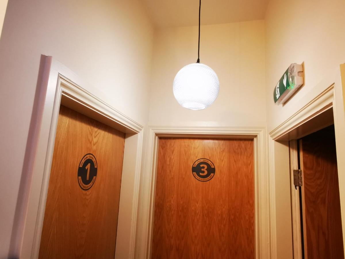 The Balerno Inn Edimburgo Esterno foto